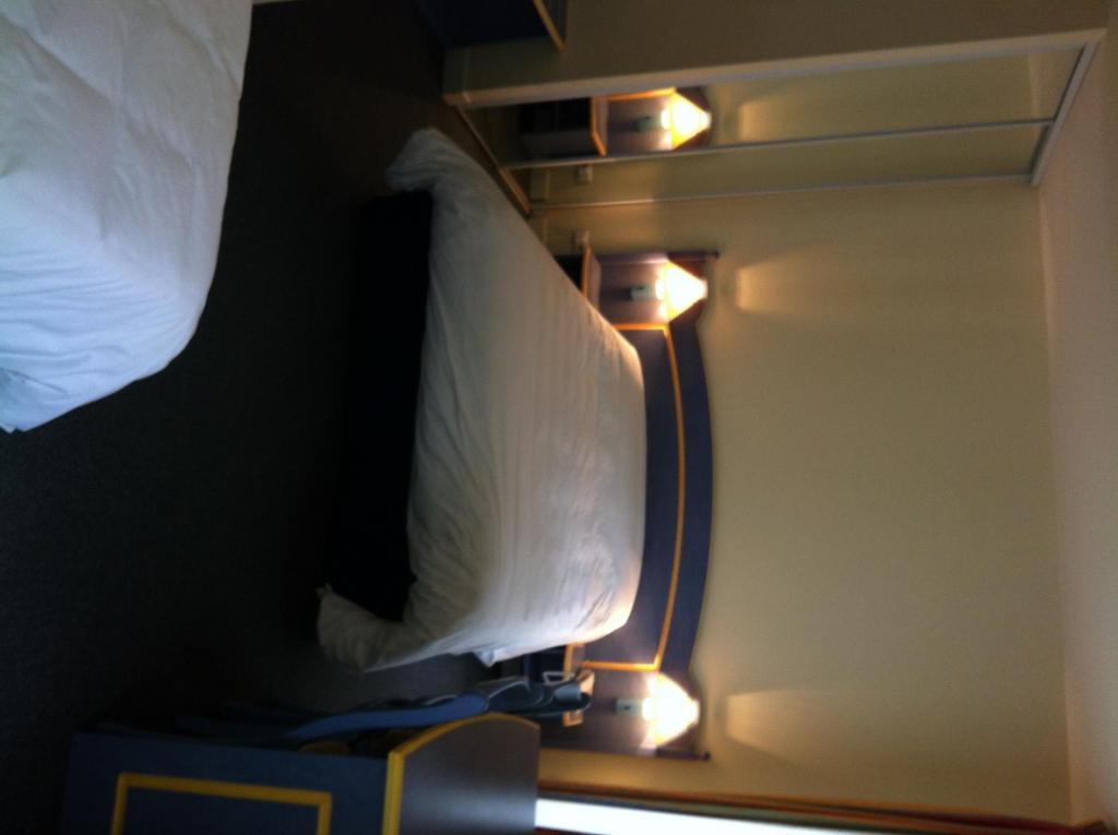 Hotel Le Ruisseau Saint-Mandé Habitación foto