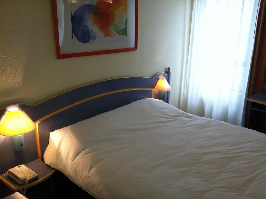 Hotel Le Ruisseau Saint-Mandé Habitación foto